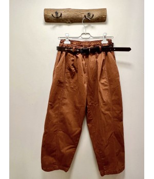 PANTALON GLOBO CON CINTURÓN