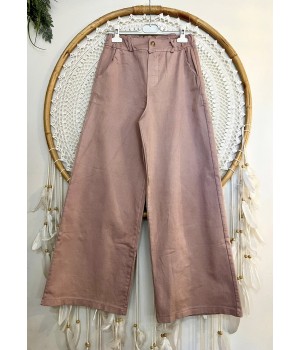 pantalón pata ancha